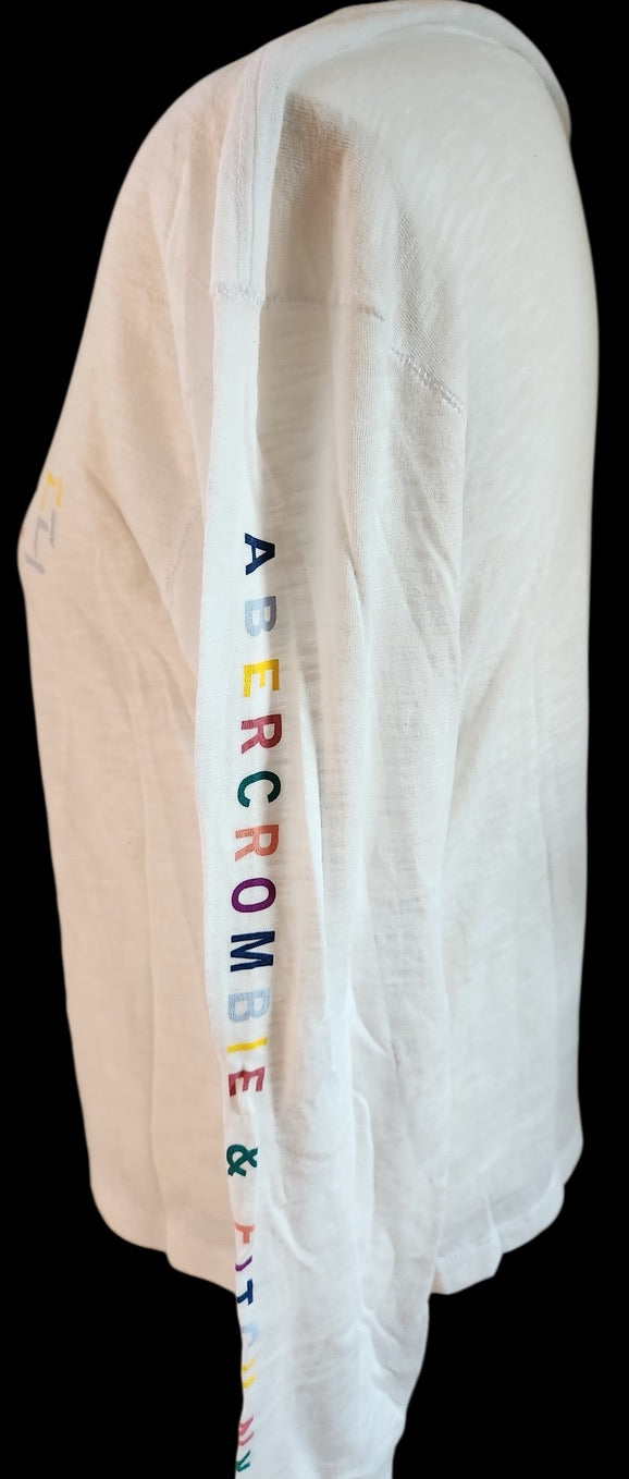 Abercrombie & Fitch White Long Sleeve T-Shirt -Size Small