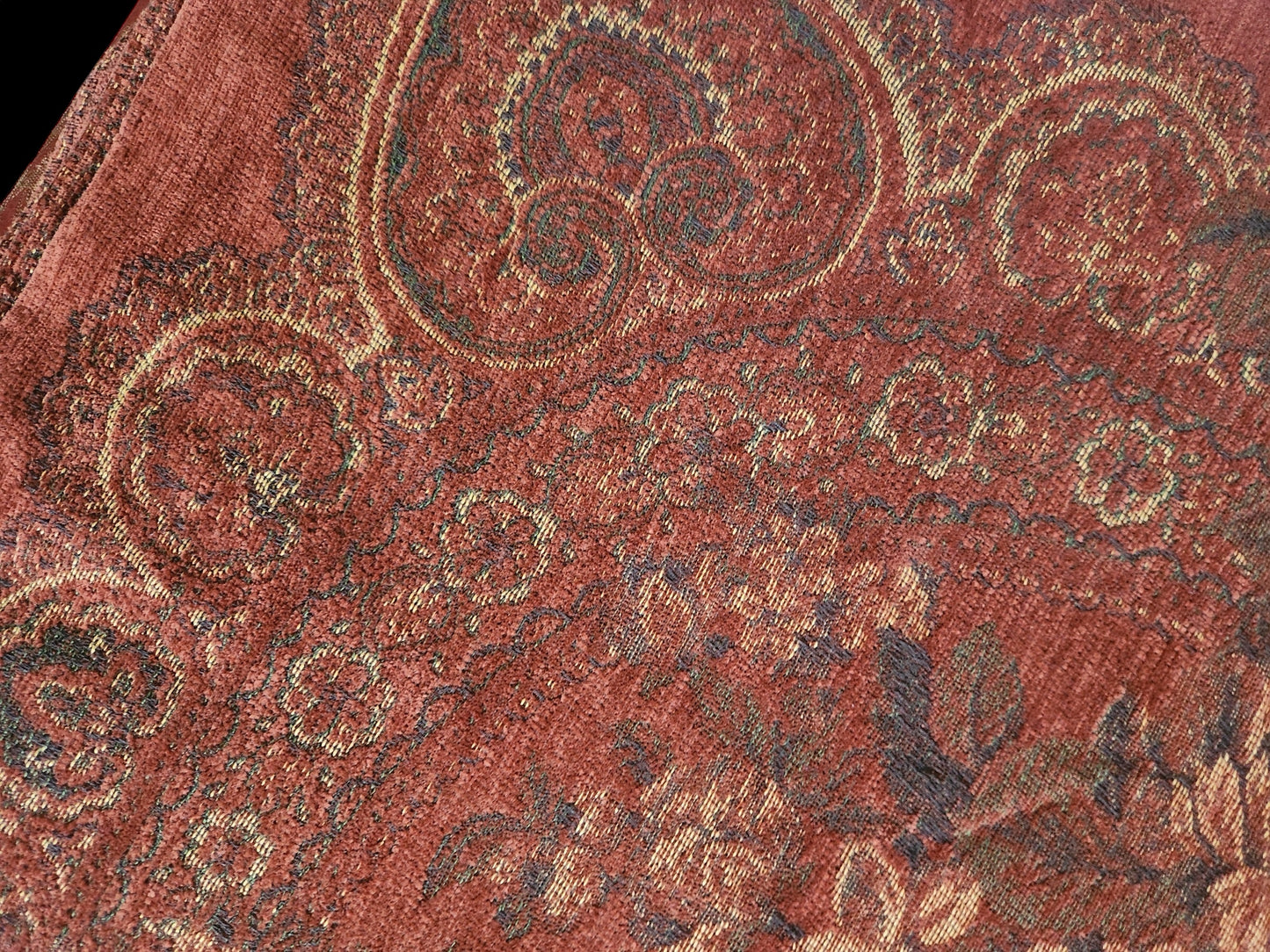 Antiquaria Italian Floral Cotton Tapestry Throw Blanket – Made in Italy | Vintage Style Home Décor