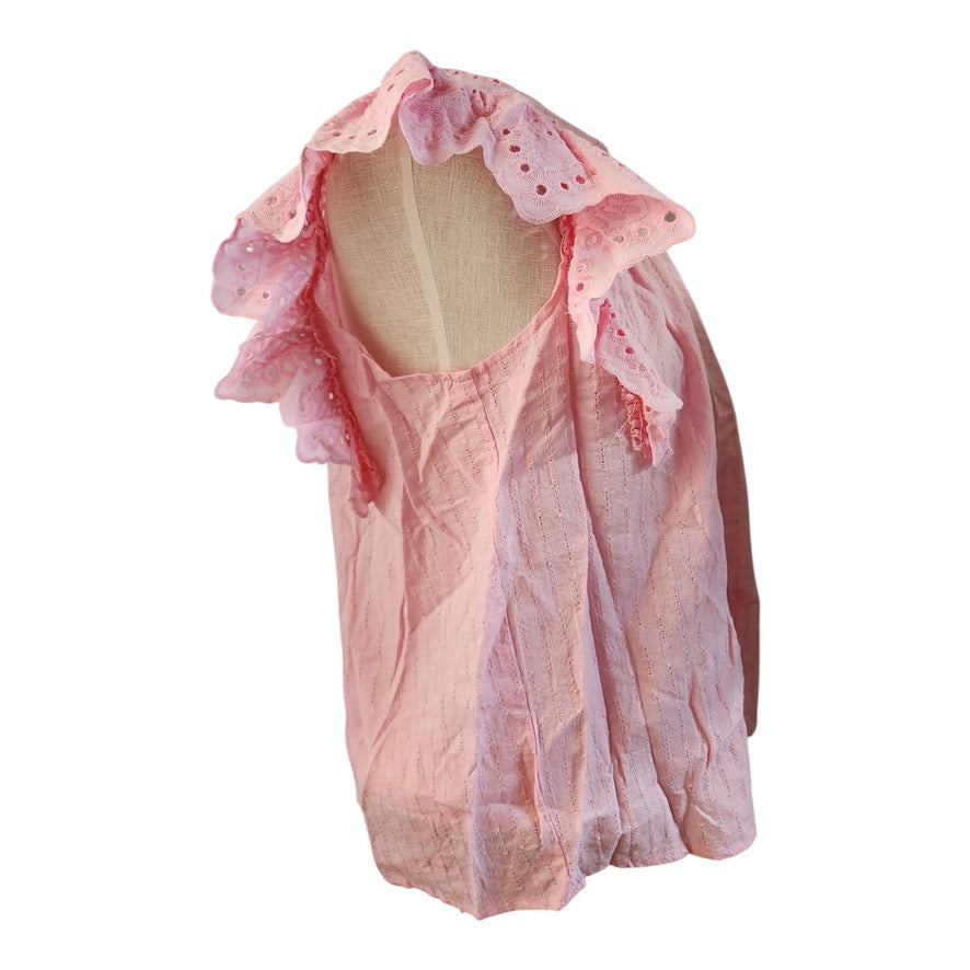 Design365 Pink Eyelet Blouse. Size Medium
