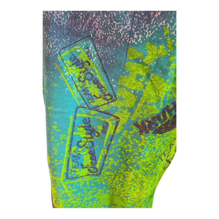Free Style Multi-Color T-Shirt - Size Medium
